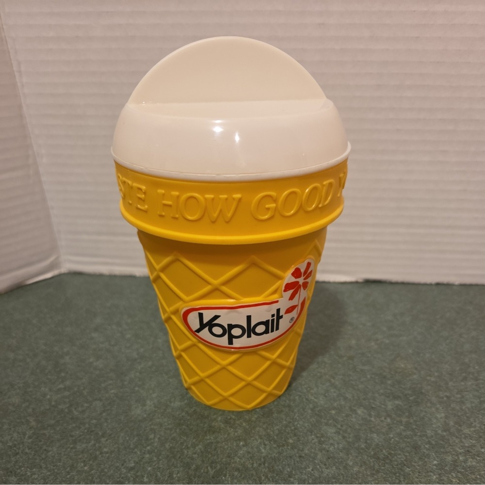 Vintage 1986 Yoplait Frozen Yogurt Maker Insulated Cone General Mills Paperwork